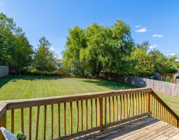 3398 Queensbury Rd, Clarksville, TN 37042