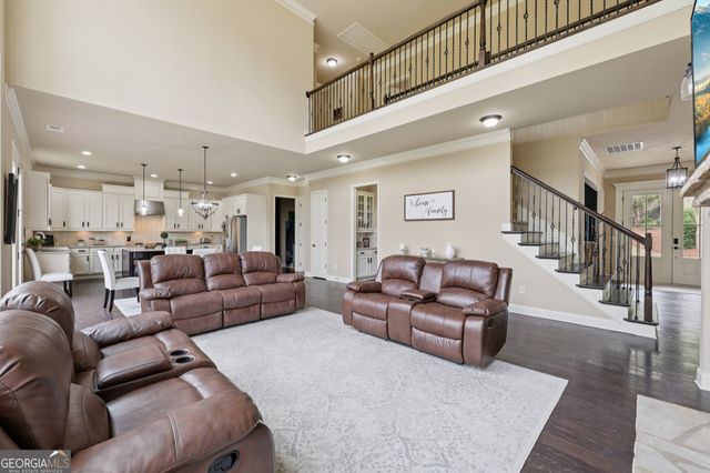 1710 Bramble Bush Way, Suwanee, GA 30024