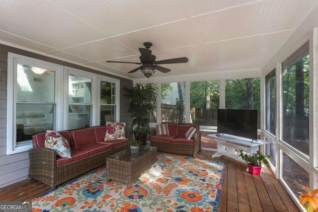 1202 Shallowford Trace Court, Woodstock, GA 30189