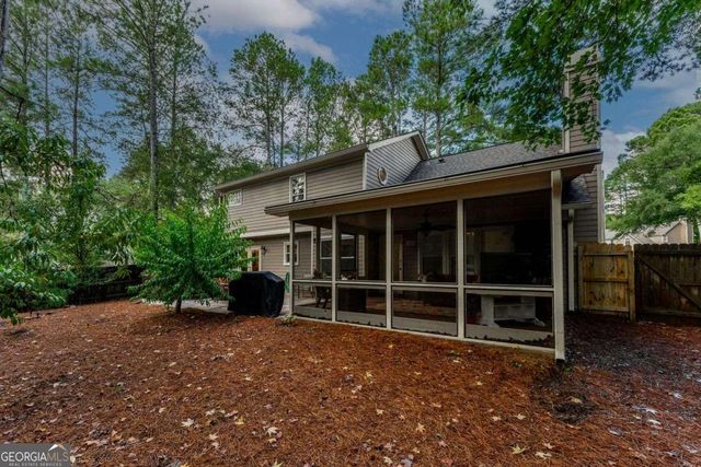 1202 Shallowford Trace Court, Woodstock, GA 30189