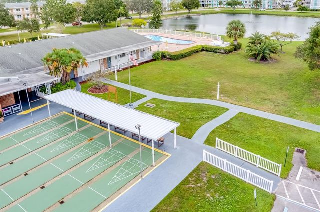 5810 21ST STREET N 2, St Petersburg, FL 33714