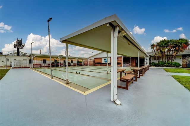 5810 21ST STREET N 2, St Petersburg, FL 33714