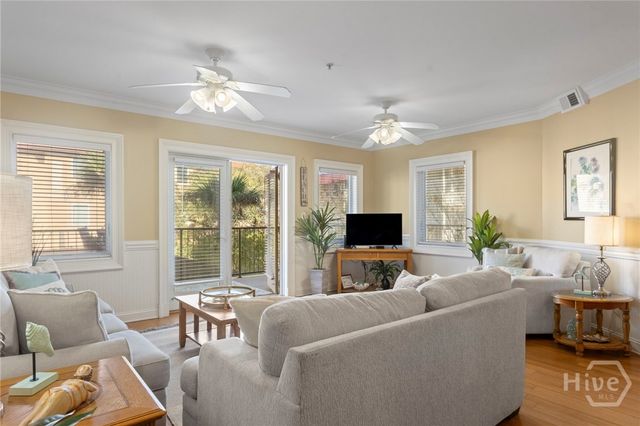 3 15th Street 208, Tybee Island, GA 31328