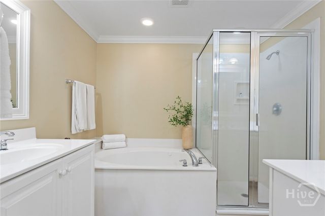 3 15th Street 208, Tybee Island, GA 31328