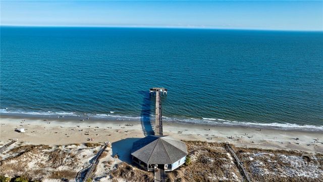 3 15th Street 208, Tybee Island, GA 31328
