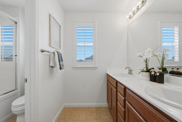 185 Montevina Way, Hayward, CA 94545