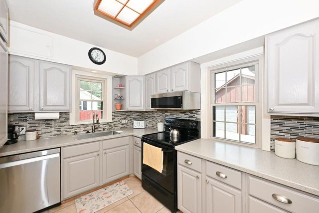 1509 N Washington STREET, Janesville, WI 53548