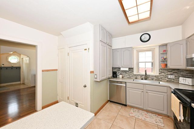 1509 N Washington STREET, Janesville, WI 53548