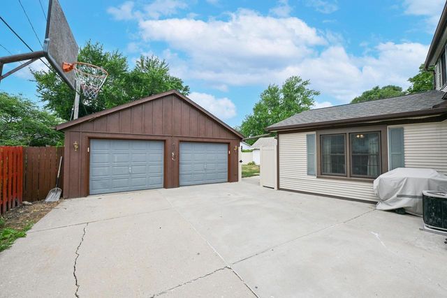 1509 N Washington STREET, Janesville, WI 53548