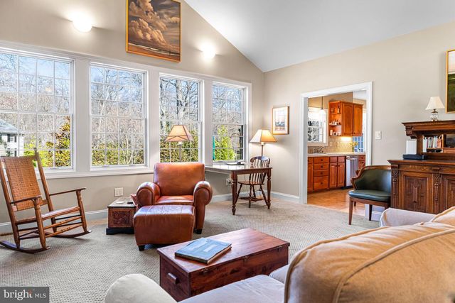 675 FOREST CREEK DR, Ambler, PA 19002