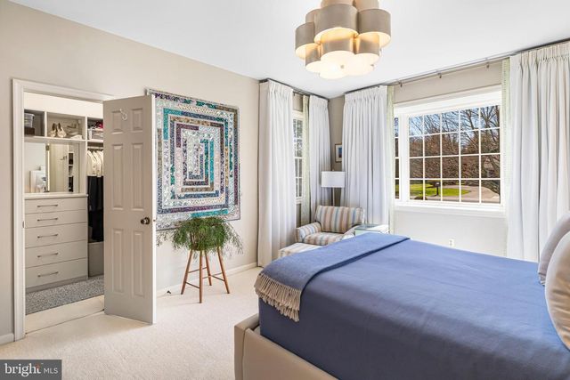 675 FOREST CREEK DR, Ambler, PA 19002