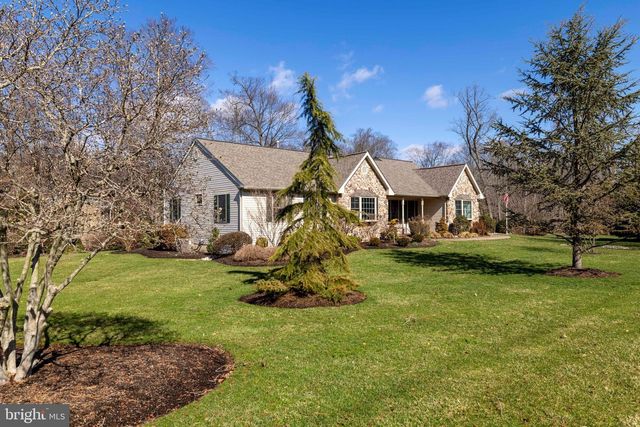 675 FOREST CREEK DR, Ambler, PA 19002