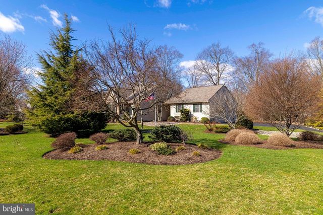 675 FOREST CREEK DR, Ambler, PA 19002