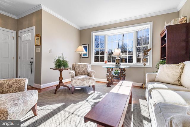 675 FOREST CREEK DR, Ambler, PA 19002