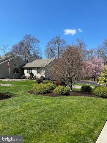 675 FOREST CREEK DR, Ambler, PA 19002