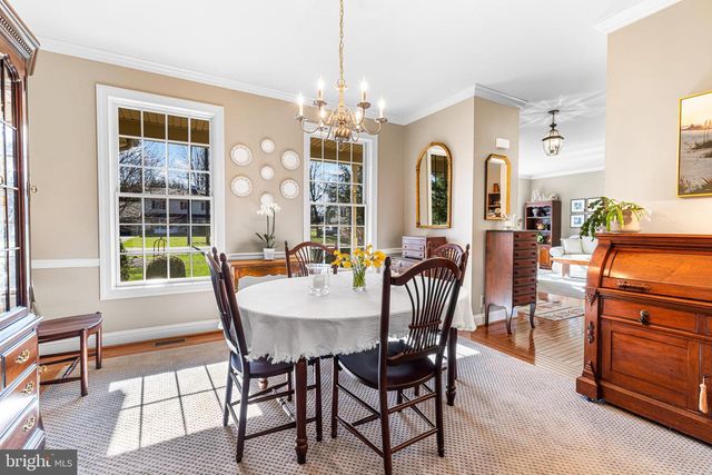 675 FOREST CREEK DR, Ambler, PA 19002