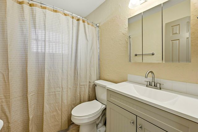 21540 Kapok Circle, Boca Raton, FL 33433