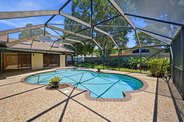 21540 Kapok Circle, Boca Raton, FL 33433