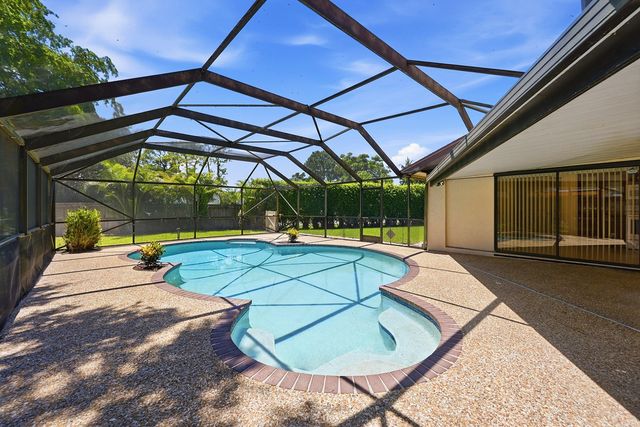 21540 Kapok Circle, Boca Raton, FL 33433