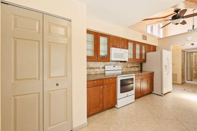 21540 Kapok Circle, Boca Raton, FL 33433