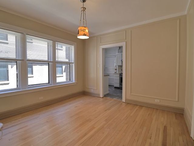 410 Ridge Avenue 23-2, Evanston, IL 60202