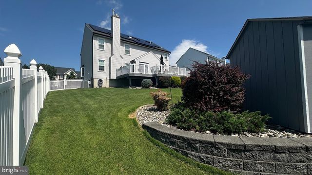 1456 MEADOWVIEW DRIVE, Pottstown, PA 19464