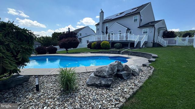 1456 MEADOWVIEW DRIVE, Pottstown, PA 19464