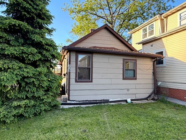 209 Ohio Street, Joliet, IL 60432