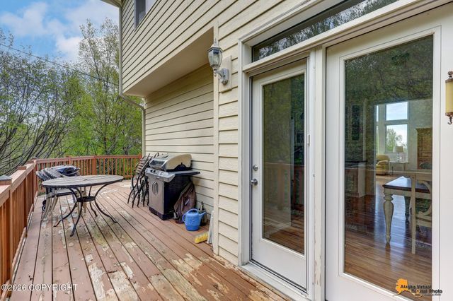 16319 Essex Park Drive, Anchorage, AK 99516
