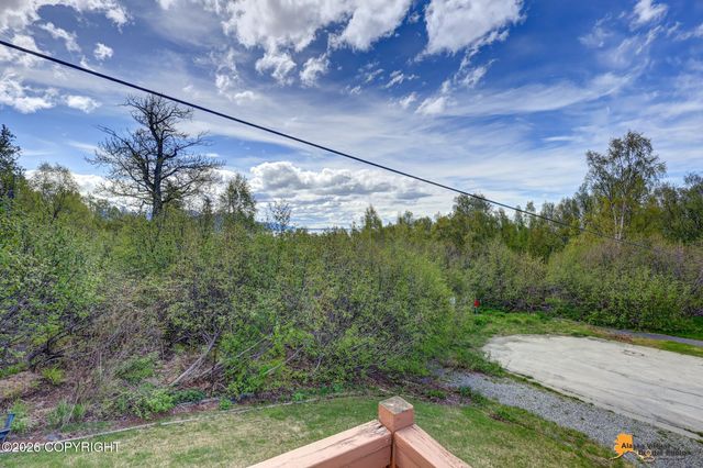 16319 Essex Park Drive, Anchorage, AK 99516