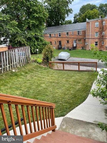 121 DARRINGTON ST SW, Washington, DC 20032