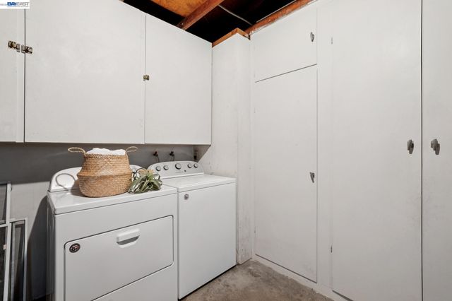 328 Sand Beach Rd, Alameda, CA 94501