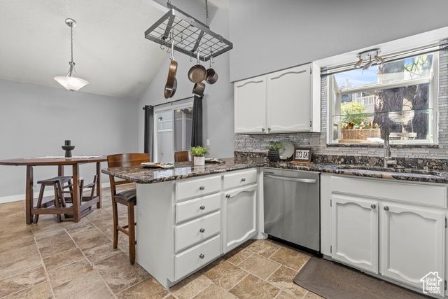720 FREEDOM CIR, North Salt Lake, UT 84054