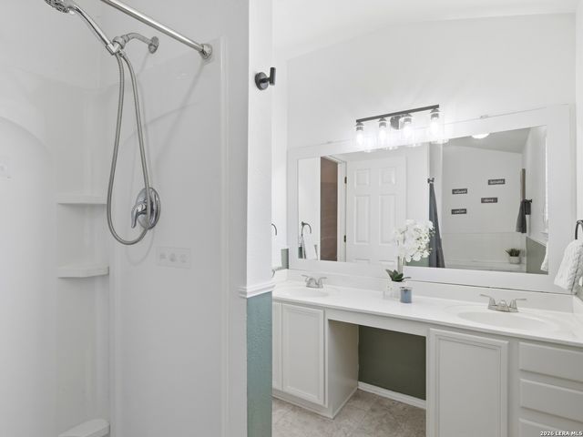 3409 Whisper Haven, Schertz, TX 78108