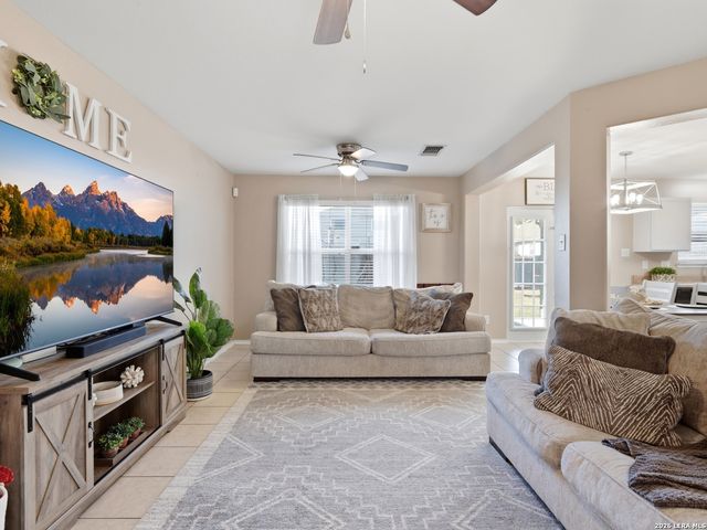 3409 Whisper Haven, Schertz, TX 78108