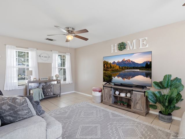 3409 Whisper Haven, Schertz, TX 78108