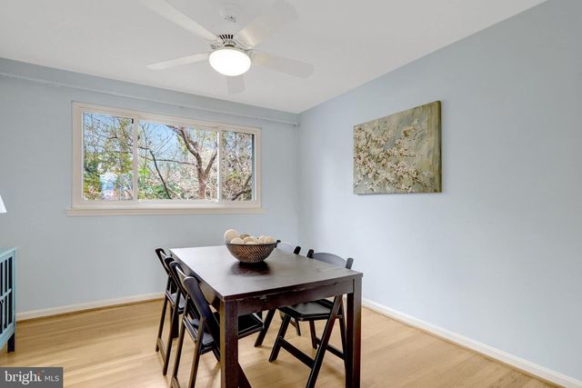 8816 VICTORIA RD, Springfield, VA 22151