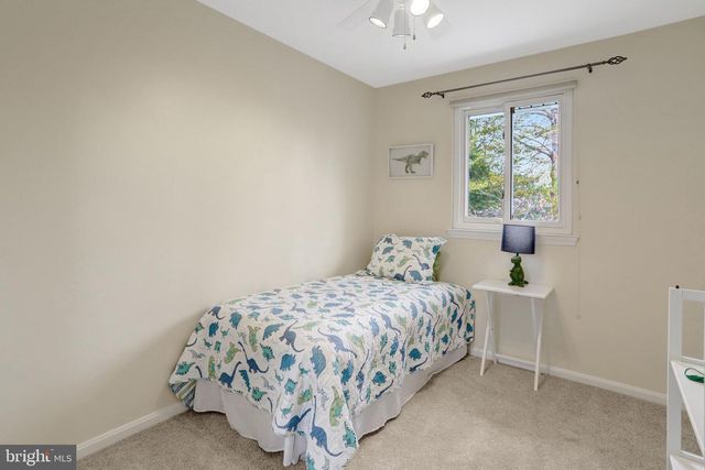 8816 VICTORIA RD, Springfield, VA 22151