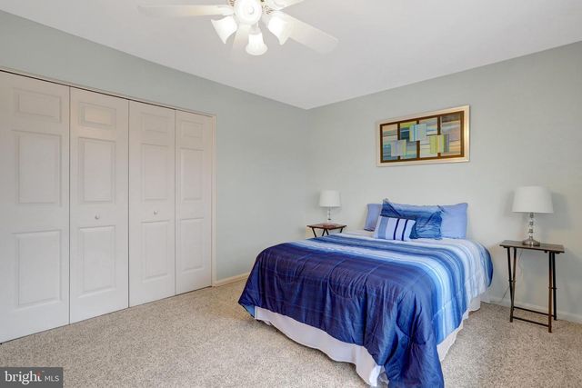 8816 VICTORIA RD, Springfield, VA 22151