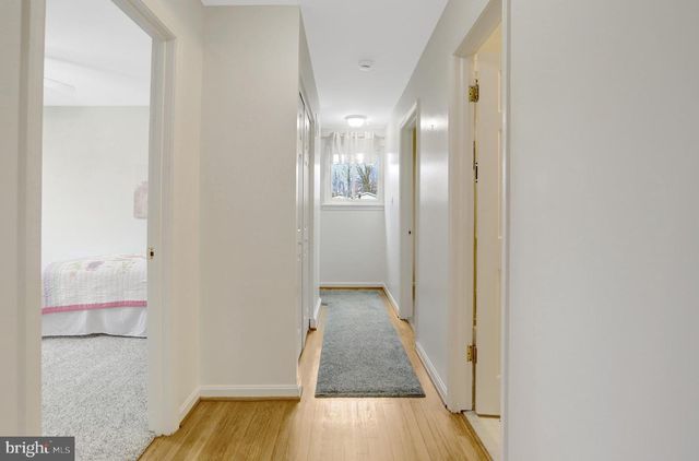 8816 VICTORIA RD, Springfield, VA 22151