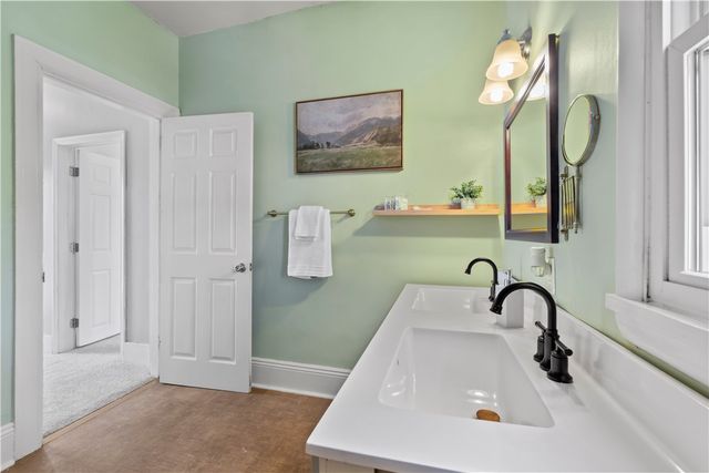 5211 Clarwin Ave, Ross Twp, PA 15229