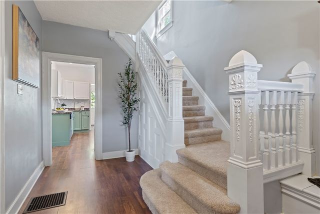 5211 Clarwin Ave, Ross Twp, PA 15229