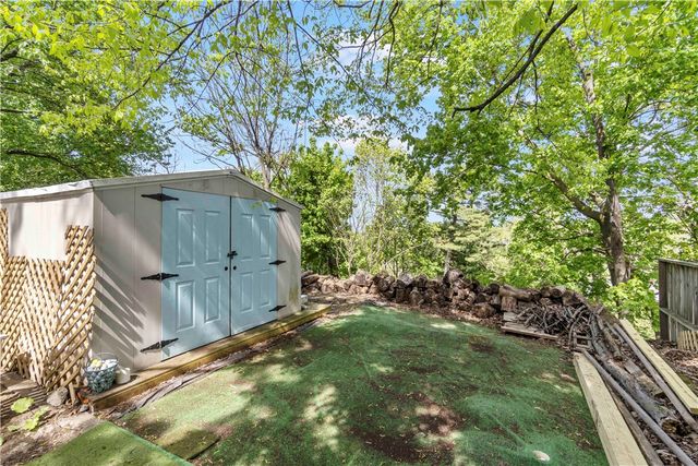 5211 Clarwin Ave, Ross Twp, PA 15229