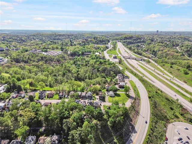 5211 Clarwin Ave, Ross Twp, PA 15229