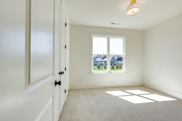 8213 Ashbury Ct, College Grove, TN 37046