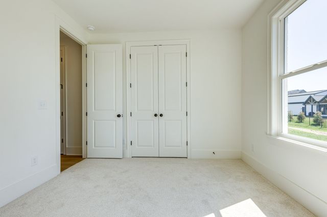 8213 Ashbury Ct, College Grove, TN 37046