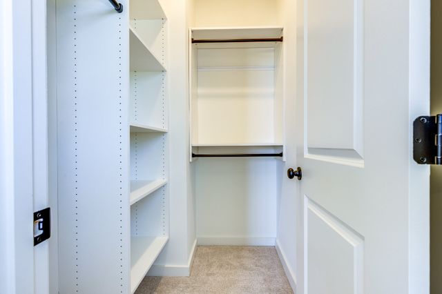 8213 Ashbury Ct, College Grove, TN 37046