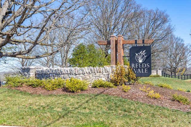 8213 Ashbury Ct, College Grove, TN 37046