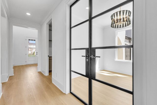 8213 Ashbury Ct, College Grove, TN 37046