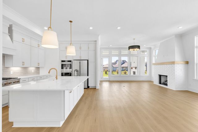 8213 Ashbury Ct, College Grove, TN 37046